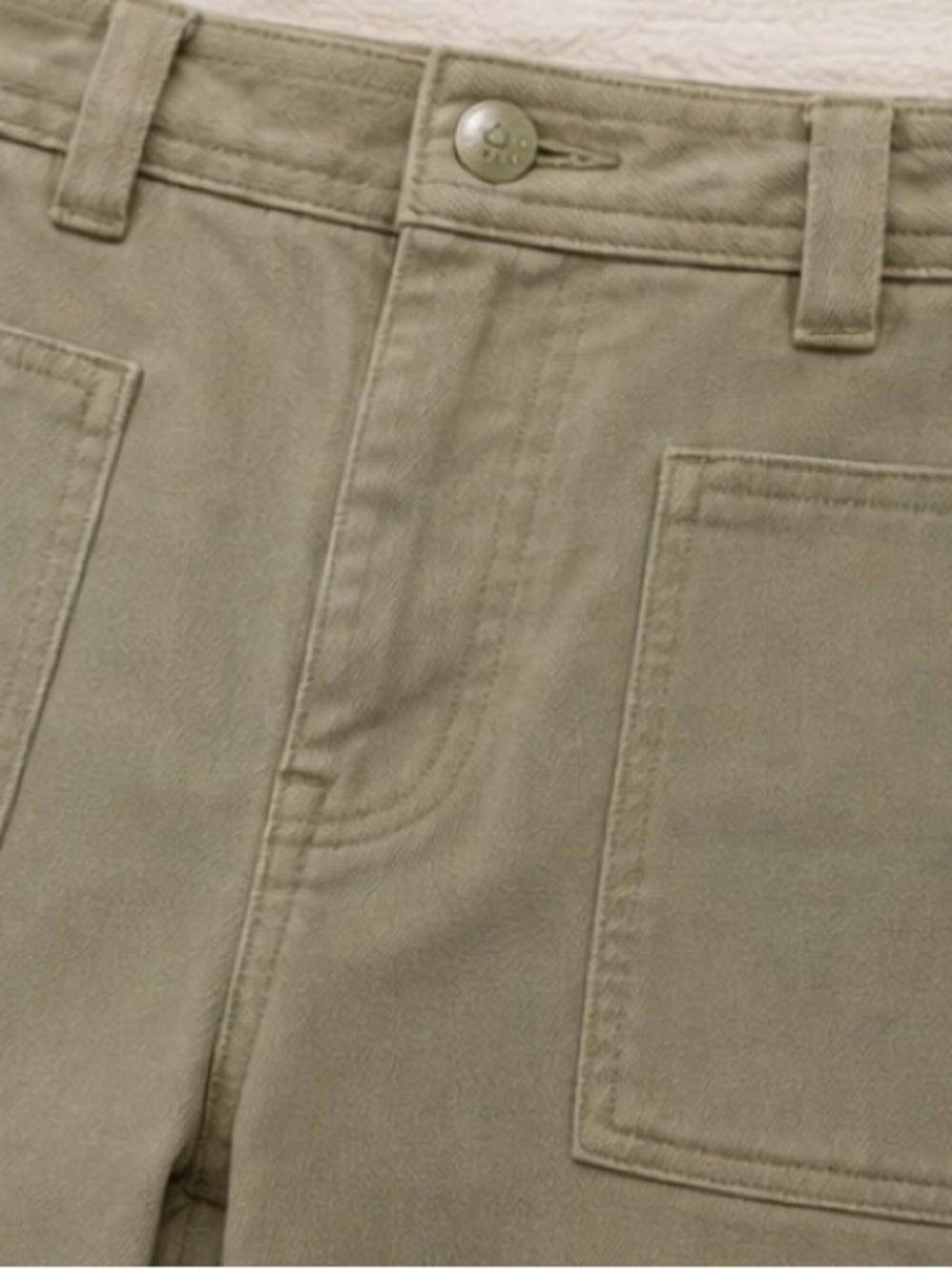 Wilfred Free High Rise Utility Wide Leg Crop Pants – Size 6 – Sage/khaki - Picture 3 of 4